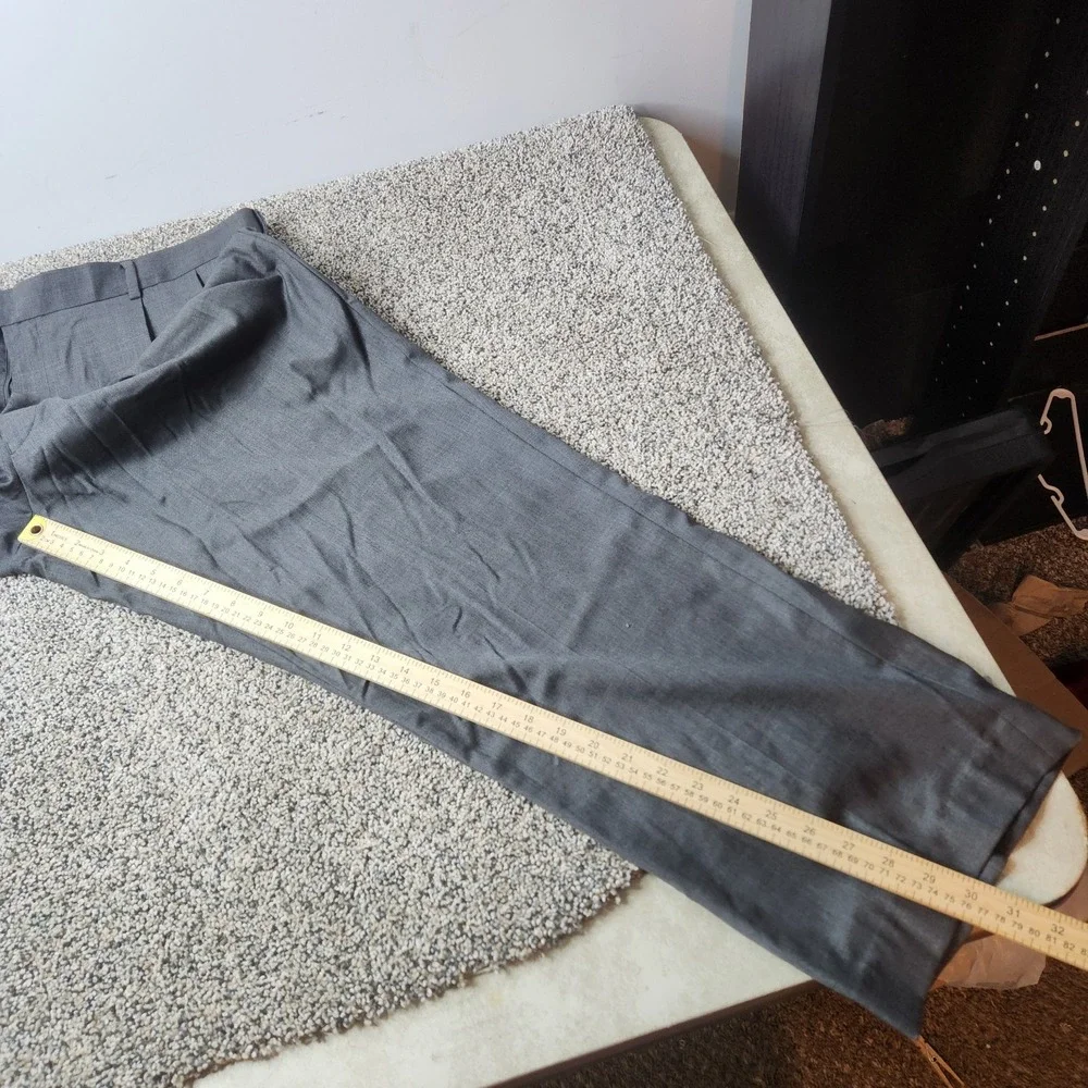 Stafford Pants Mens 40x32 Classic Fit Dress Slacks Gray Wool Polyester‎